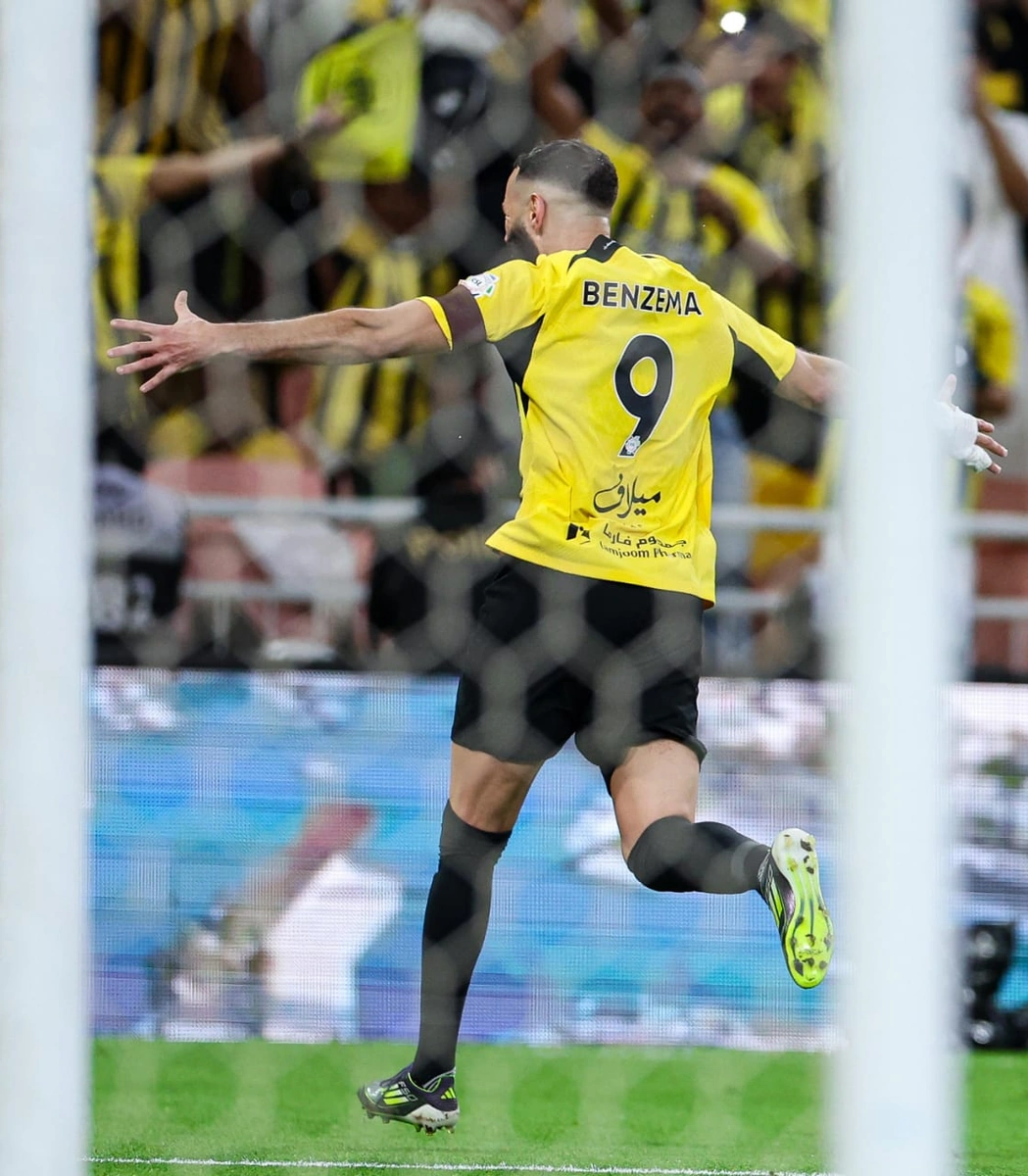 2e336a3a-8a06-4c27-9993-53b09862d0b2.jpg 2e336a3a-8a06-4c27-9993-53b09862d0b2.jpg