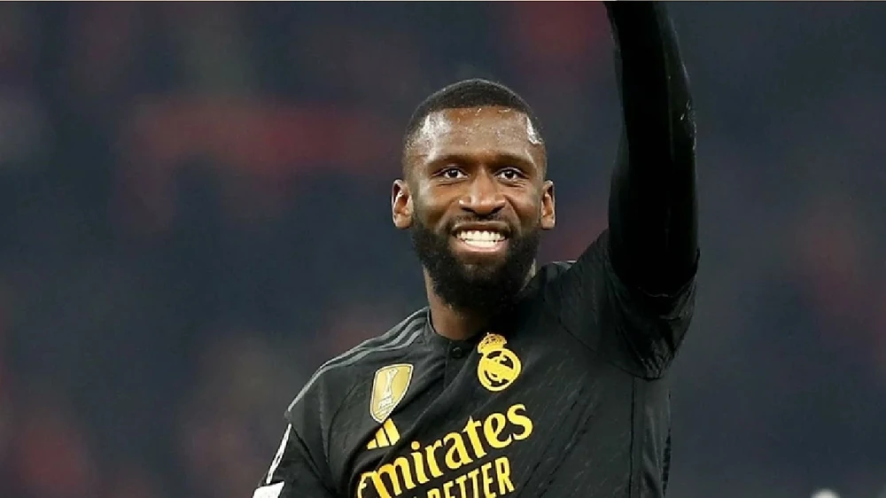 أندية روشن تسعى لضم روديجر