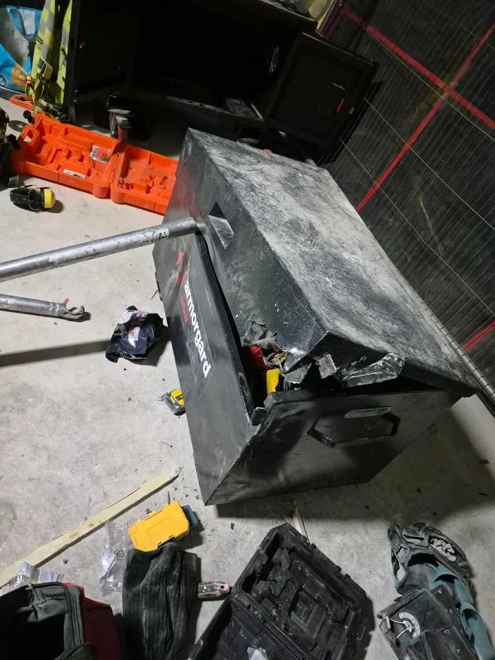 50cf450d-c058-4033-bdb2-261e85b8c7f4.jpg 50cf450d-c058-4033-bdb2-261e85b8c7f4.jpg