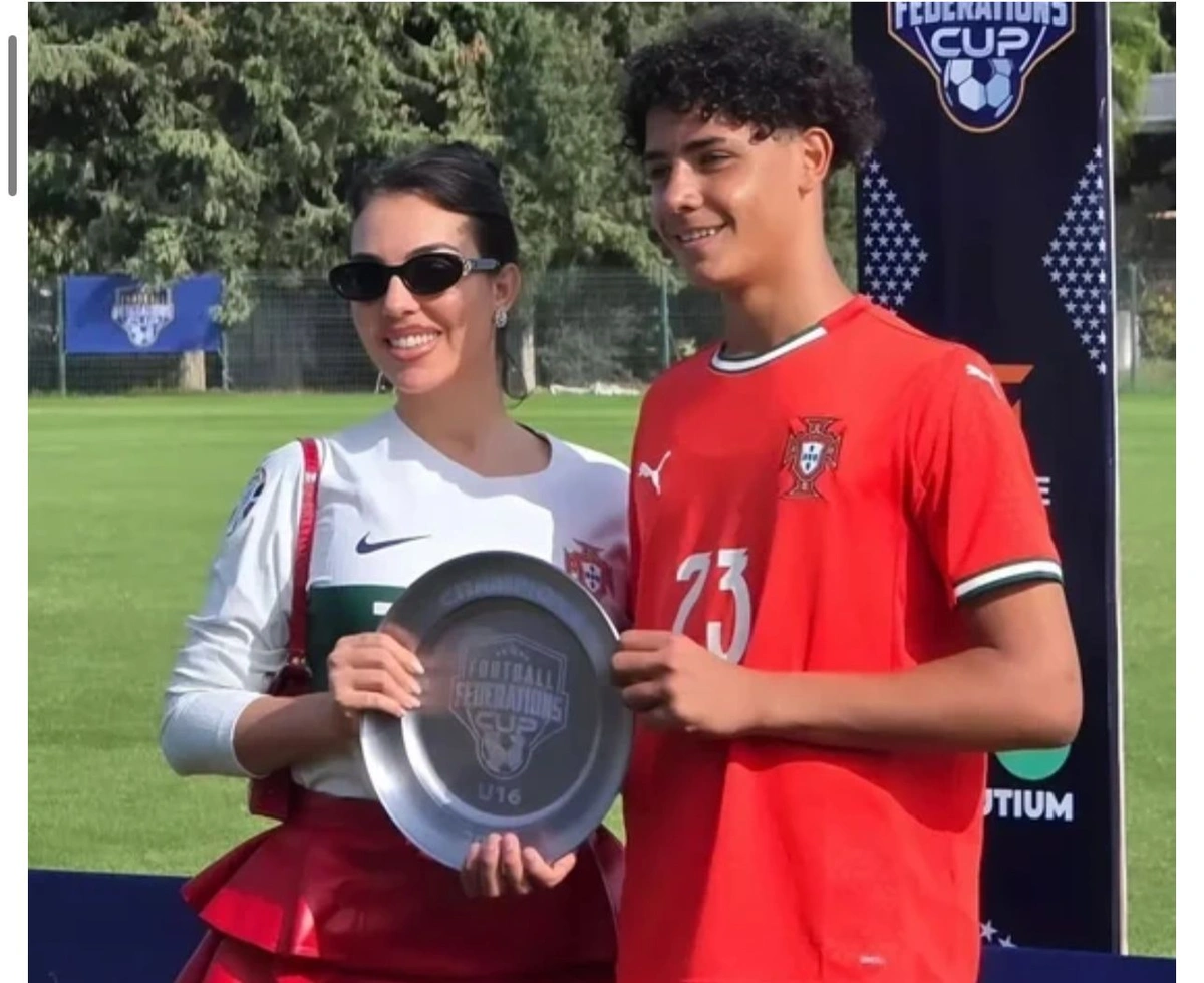 6e0f4e65-9e7a-46d1-ac0e-ba583e14d99f.jpg 6e0f4e65-9e7a-46d1-ac0e-ba583e14d99f.jpg