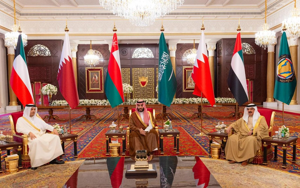 G7PcgSmX0AANSBK.jpg G7PcgSmX0AANSBK.jpg