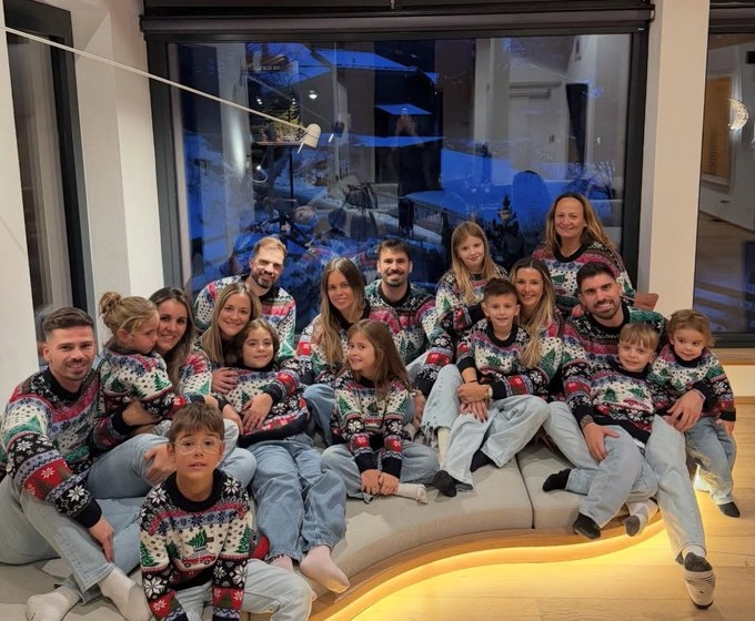 G7vTR1sWYAA5HWU.jpg G7vTR1sWYAA5HWU.jpg