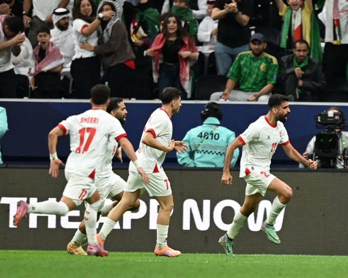 G8O7ac7WEAA_tWb.jpg G8O7ac7WEAA_tWb.jpg