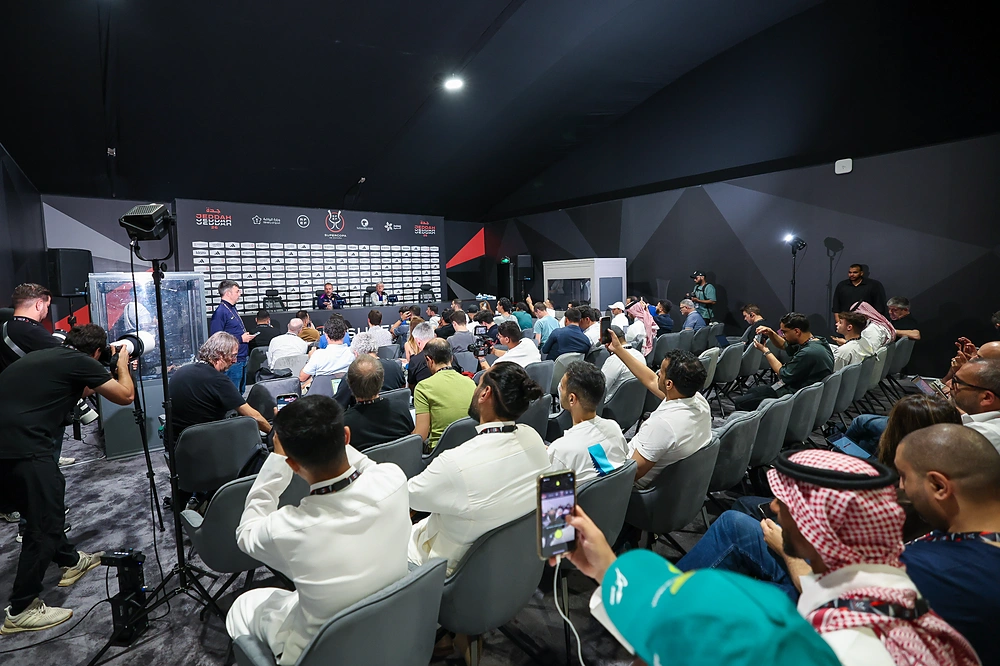 P05_5873.jpg P05_5873.jpg