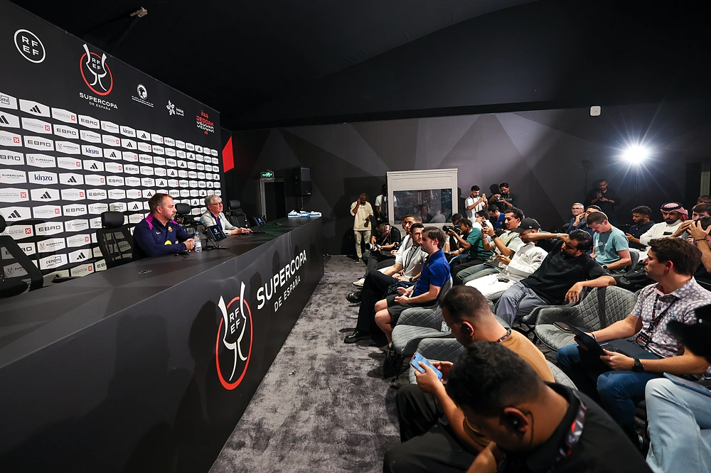 P05_5891.jpg P05_5891.jpg