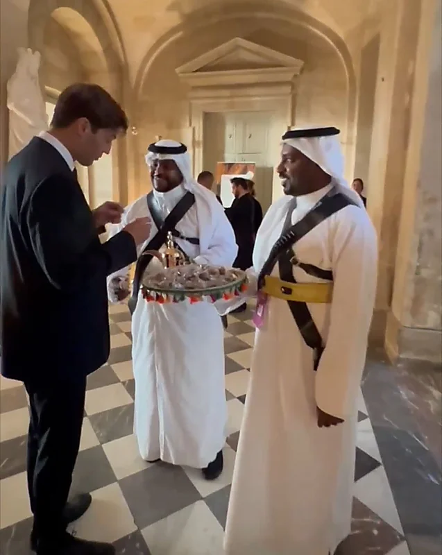 مكمم