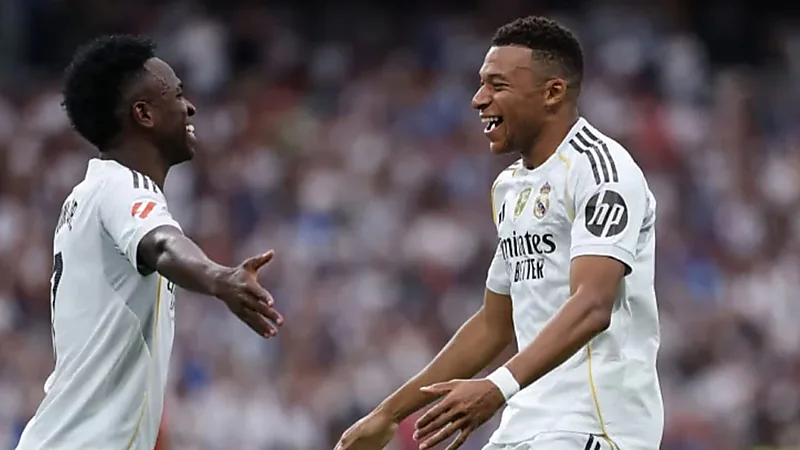 ألونسو يحذر ريال مدريد من الثقة المفرطة ديربي أتليتكو