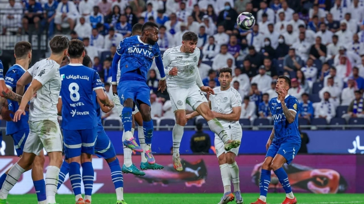دوري روشن للمحترفين