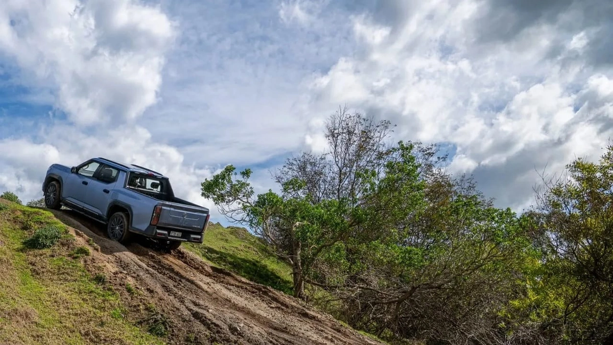 WhatsApp Image 2025-10-23 at 7.44.39 PM.jpeg