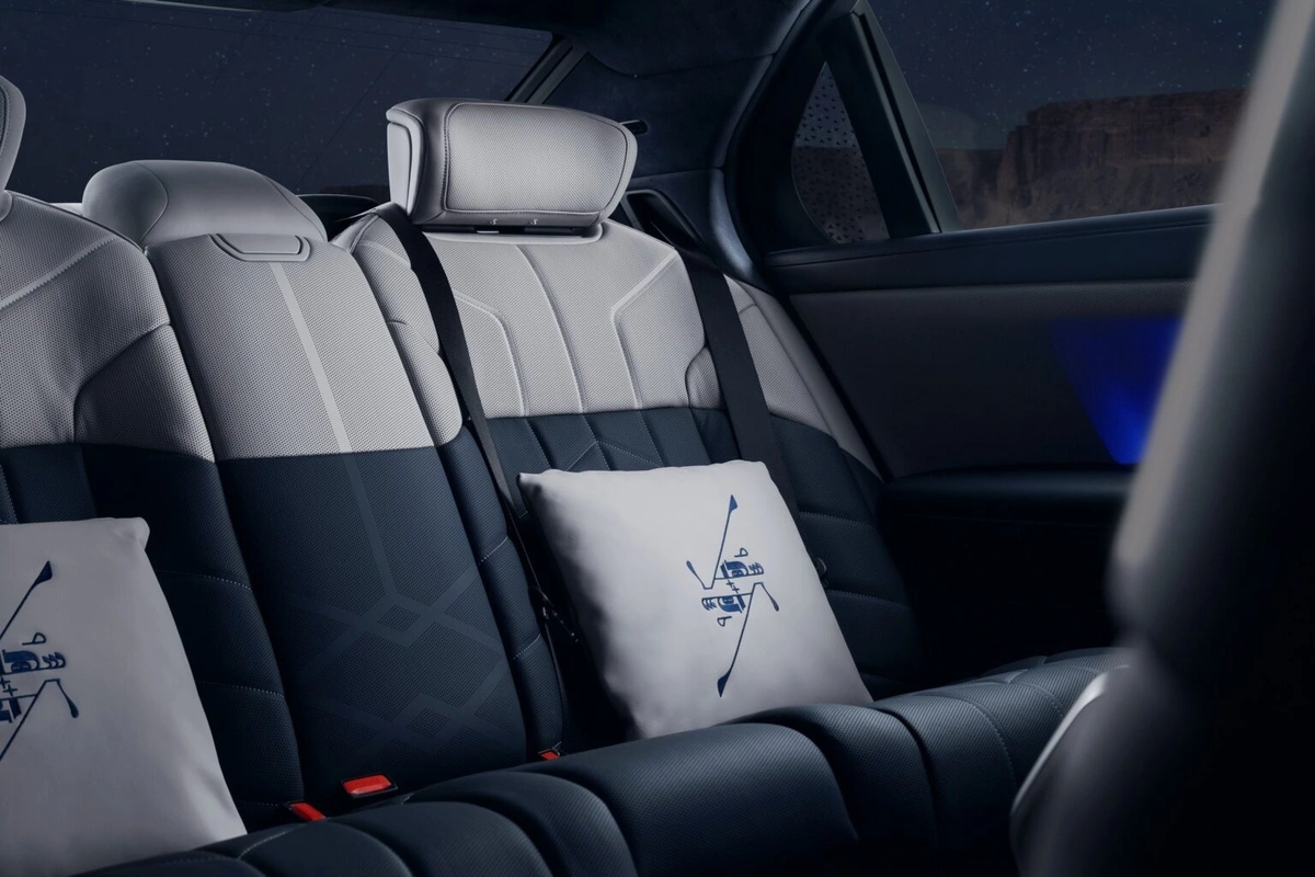 WhatsApp Image 2025-11-03 at 8.28.02 PM.jpeg WhatsApp Image 2025-11-03 at 8.28.02 PM.jpeg