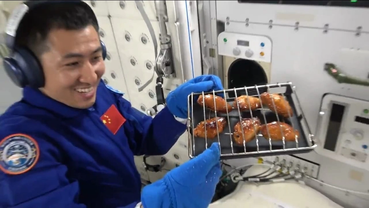 WhatsApp Image 2025-11-04 at 5.41.43 PM (1).jpeg WhatsApp Image 2025-11-04 at 5.41.43 PM (1).jpeg