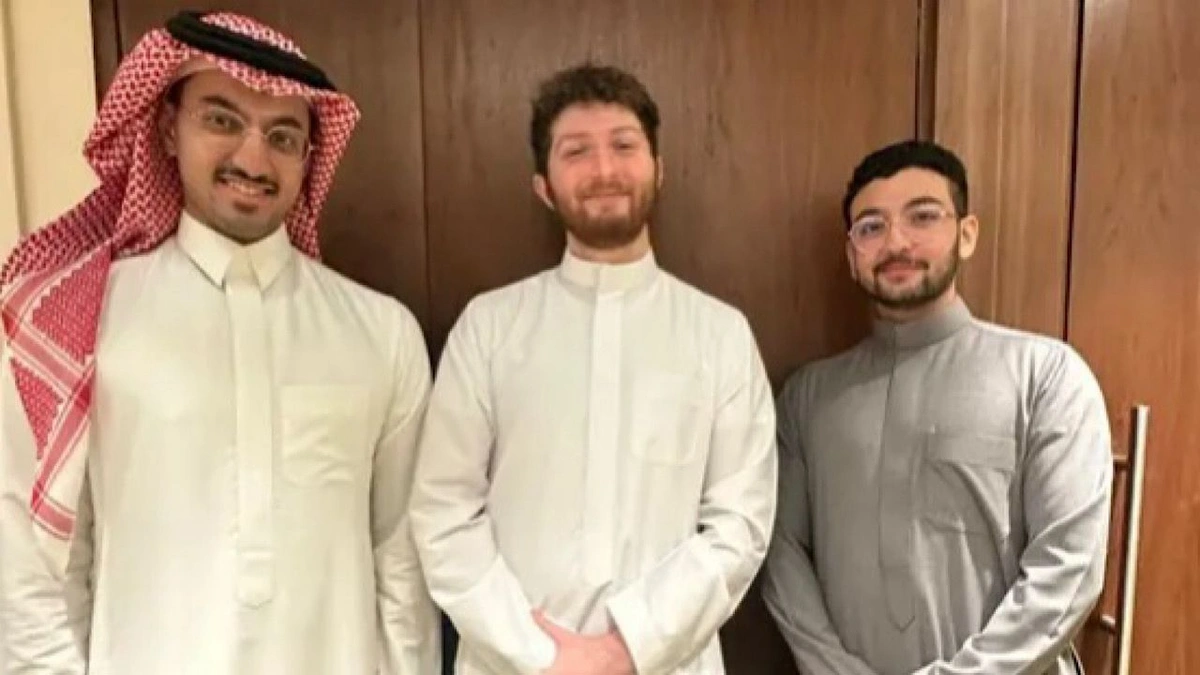 WhatsApp Image 2025-11-10 at 8.38.21 PM.jpeg