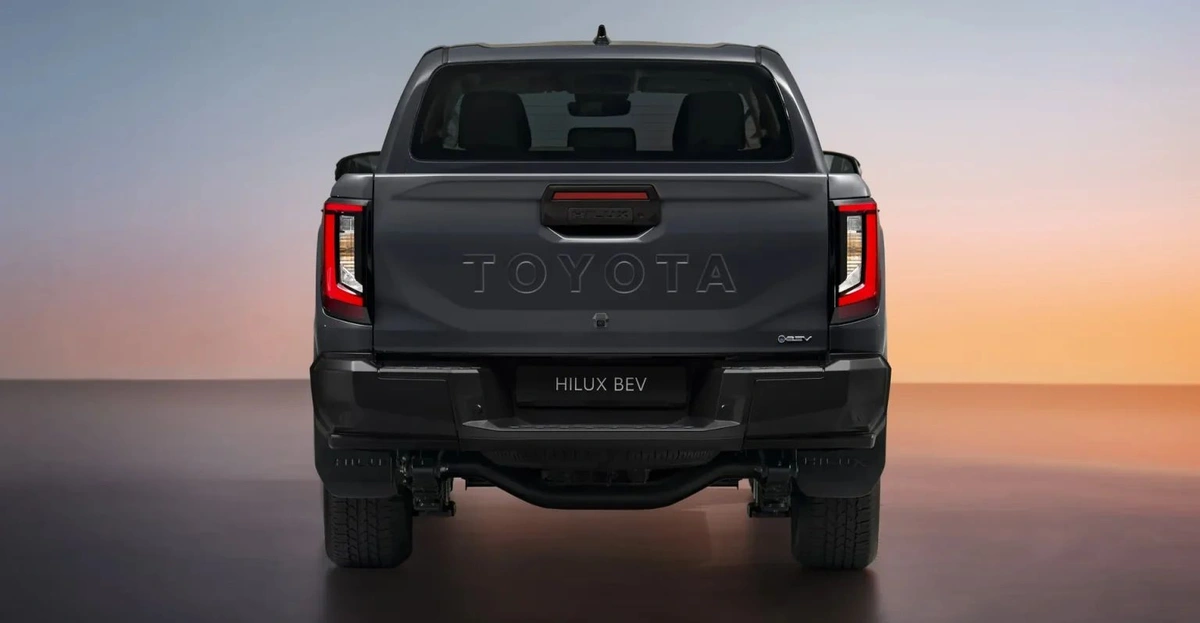 WhatsApp Image 2025-11-11 at 2.41.42 PM.jpeg