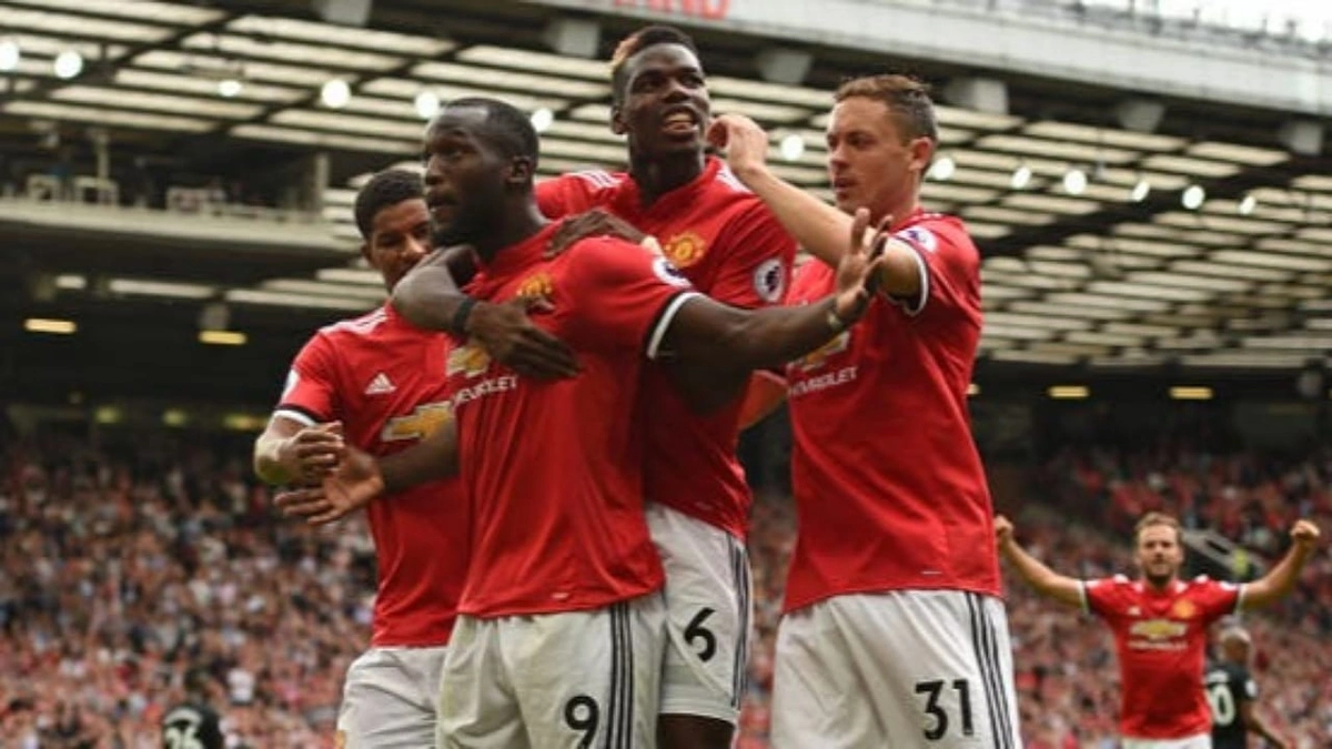 أخبار كرة القدم الإنجليزية