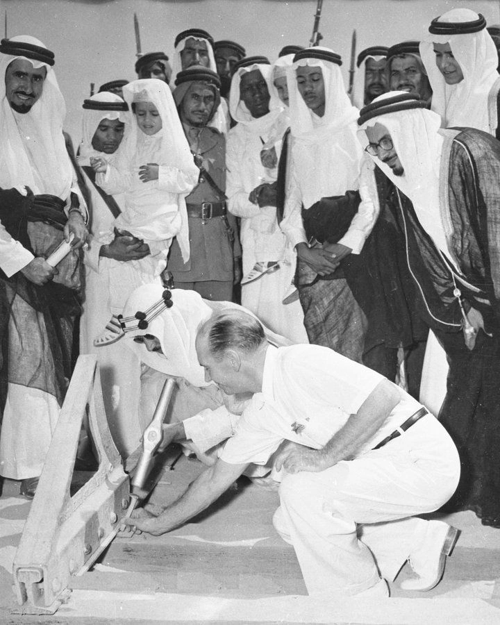 الملك عبدالعزيز آل سعود الملك عبدالعزيز آل سعود