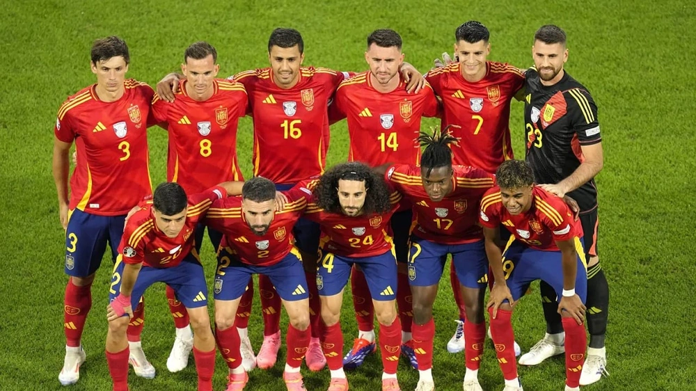 WhatsApp Image 2025-12-05 at 11.00.04 PM.jpeg