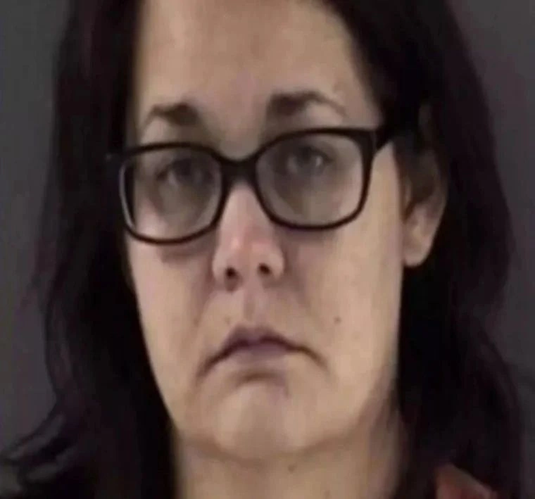 تعذيب طفل , وايومنغ , ستيفاني لينك , مايكل غروتشاتز , اعتداء جسدي , تجويع , نقص صوديوم الدم , سوء معاملة الأطفال , التحقيقات الجنائية , حالة حرجة , حقوق الطفل تعذيب طفل , وايومنغ , ستيفاني لينك , مايكل غروتشاتز , اعتداء جسدي , تجويع , نقص صوديوم الدم , سوء معاملة الأطفال , التحقيقات الجنائية , حالة حرجة , حقوق الطفل