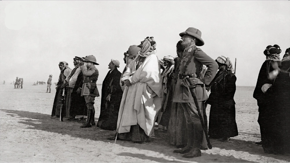 صور تاريخية تظهر الملك عبدالعزيز في البصرة عام 1334هـ