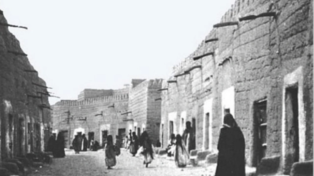 سوق برزان, صورة نادرة ,حائل, السوق التقليدي ,البناء النجدي التقليدي