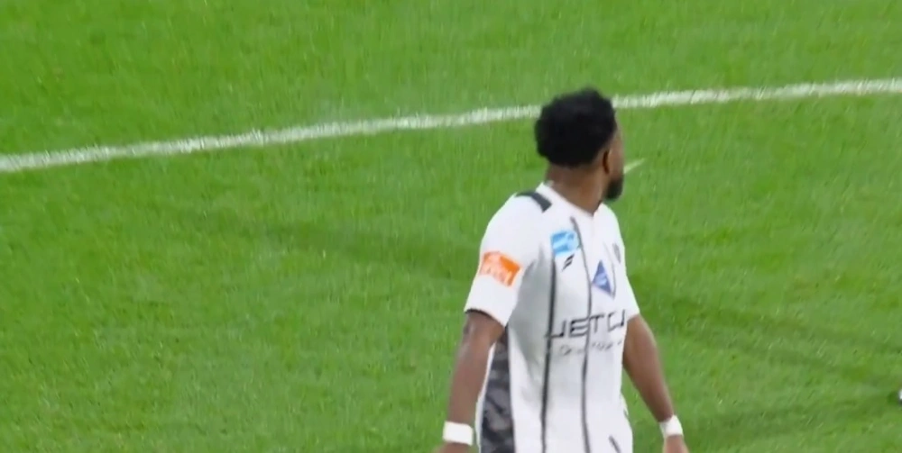 عبدالله معتوق, الشباب, التعاون, ماجد الشمراني, سمير عثمان, محمد فودة, البصق ,الحكم