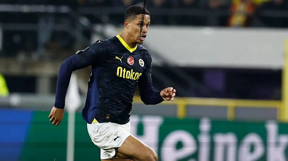 فنربخشة التركي, غلطة سراي، جايدن أوستروولده ، ميرت هاكان يانداش