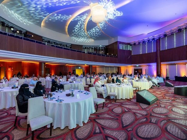 c9ce5cae-0f90-4359-9f58-dcee94707338.jpg c9ce5cae-0f90-4359-9f58-dcee94707338.jpg