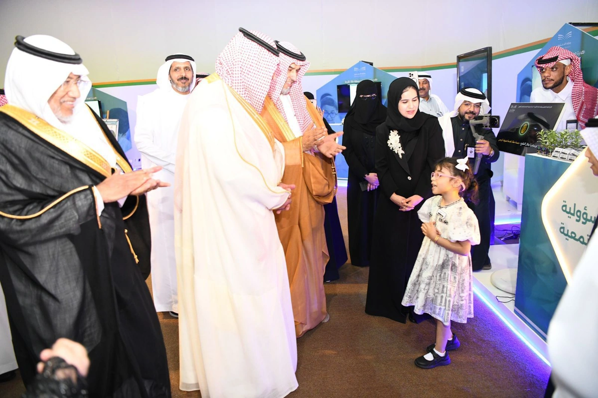 e24a4aad-edbc-402f-bda7-d4bdf80d5d47.jpg e24a4aad-edbc-402f-bda7-d4bdf80d5d47.jpg