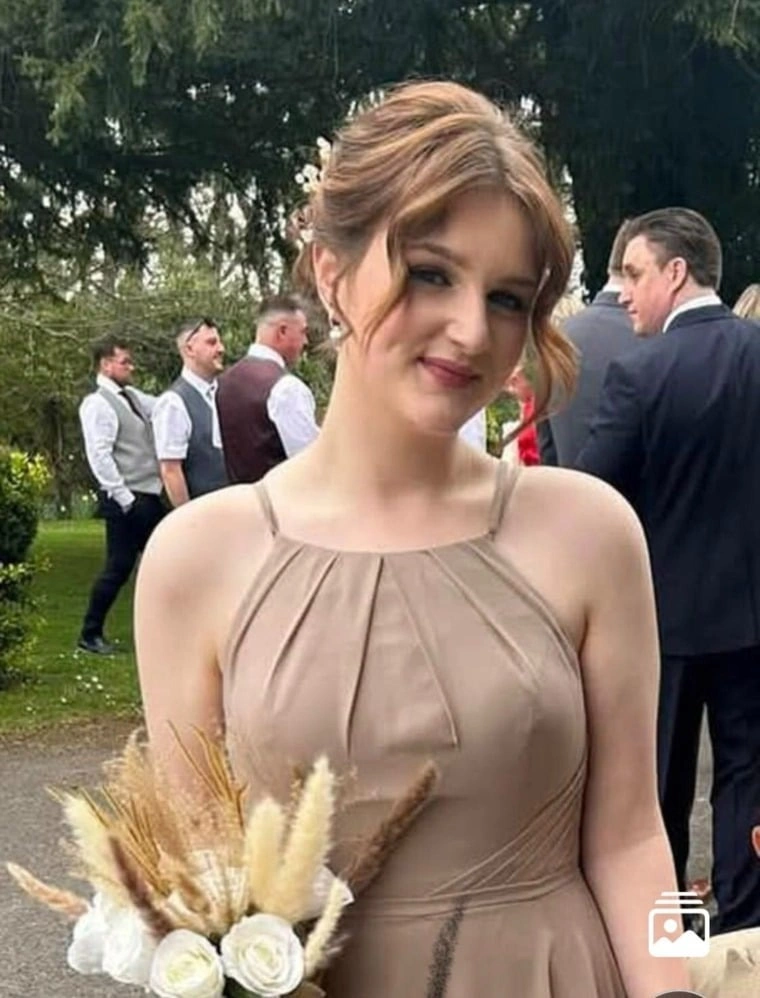 f99d185e-6ccb-4183-bc5d-a292338bd84a.jpg f99d185e-6ccb-4183-bc5d-a292338bd84a.jpg